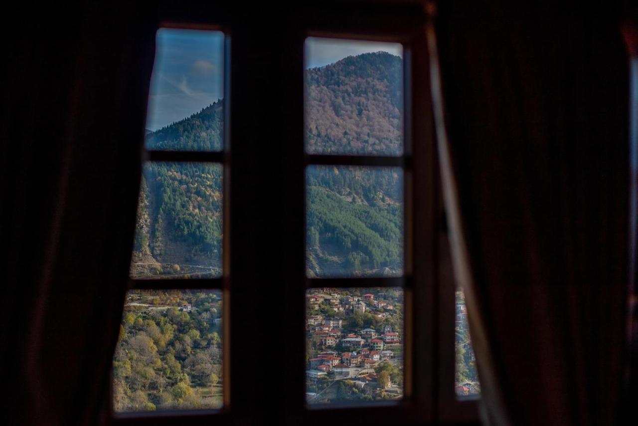 Hotel Kassaros Metsovo Bagian luar foto