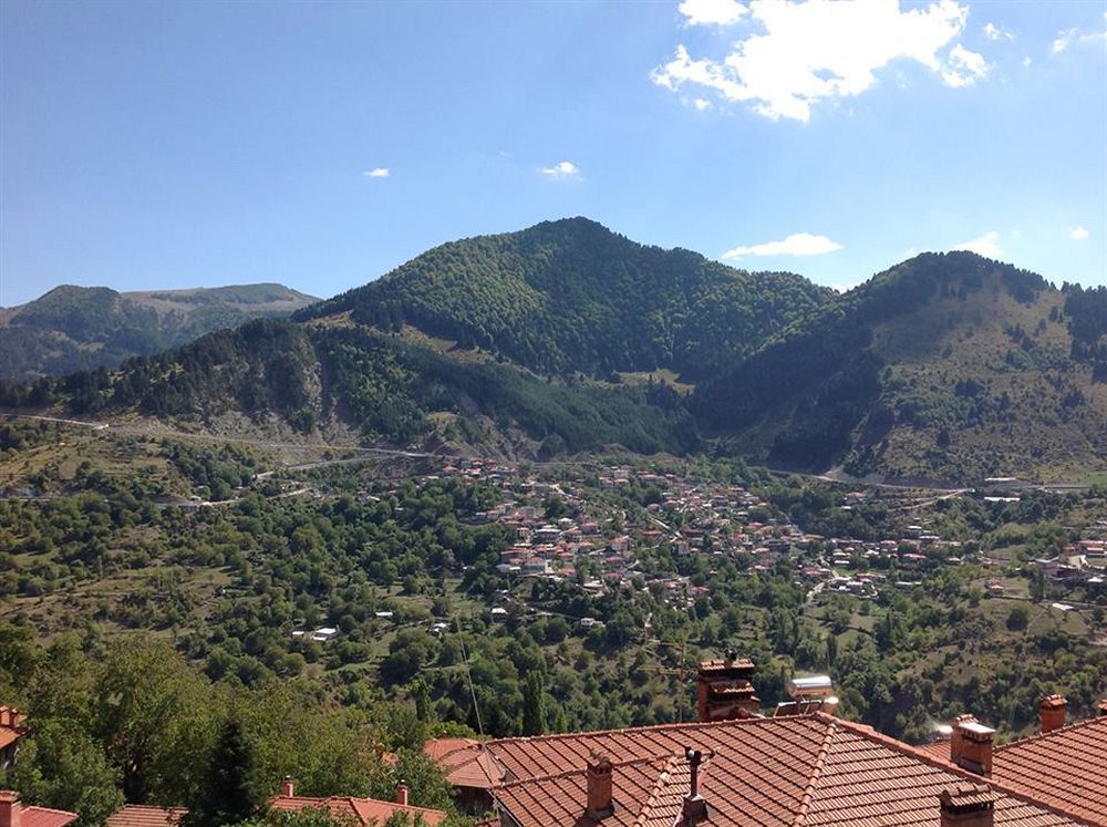 Hotel Kassaros Metsovo Bagian luar foto